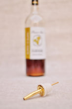 Load image into Gallery viewer, Pour Spout for LARGE 750 mL Bottles